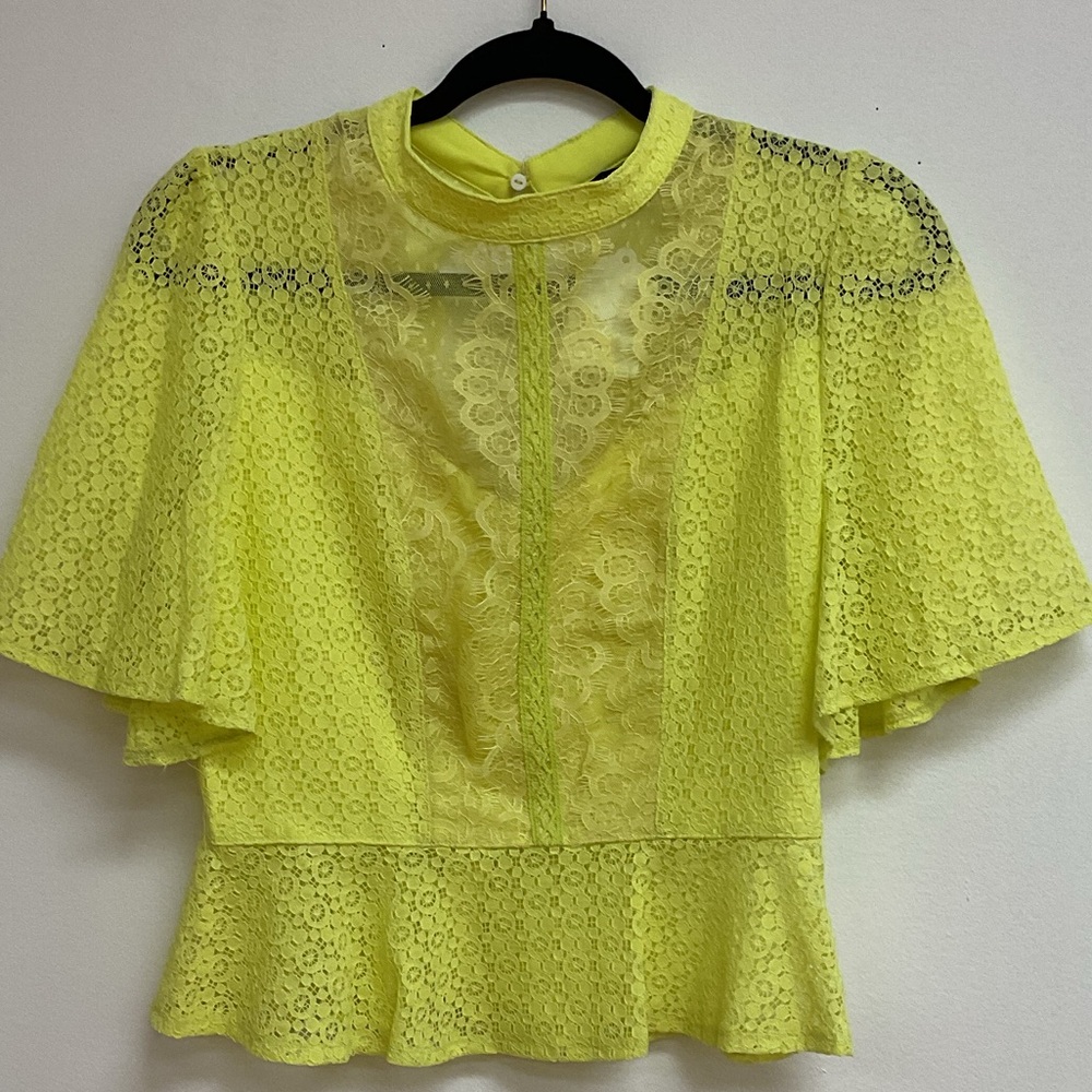 Strut & Bolt- Yellow Lace Top